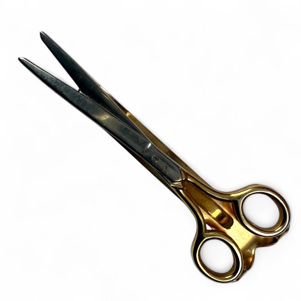 Vintage Swank Gold Tone Scissors Brooch Novelty Design Silver/gold tone Blades